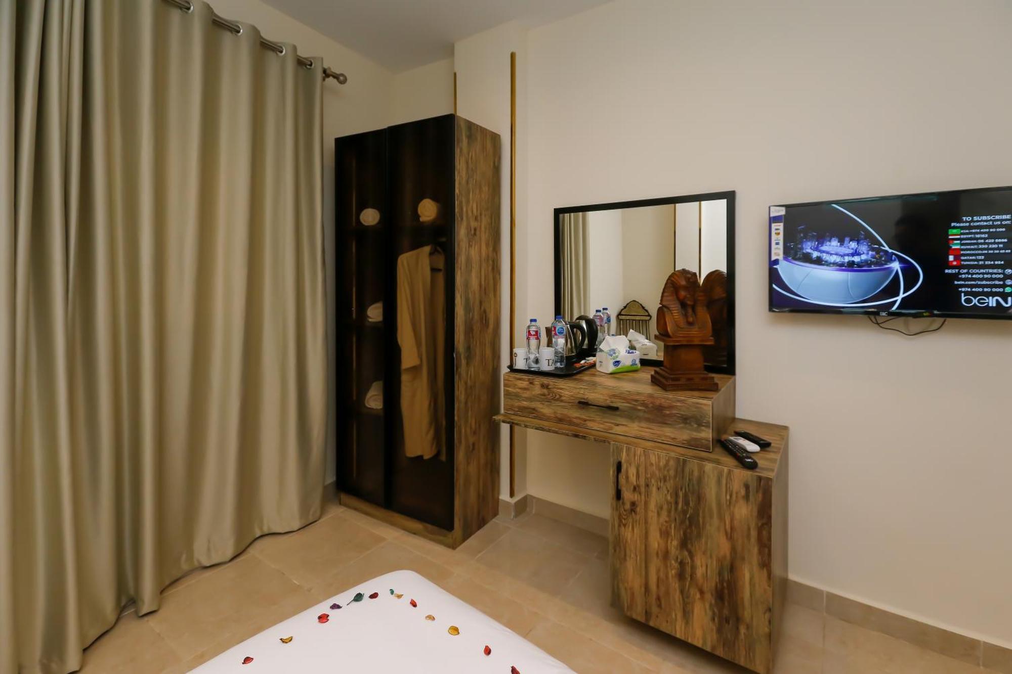 Taj Pyramids View Inn Kafrat al Jabal Екстер'єр фото