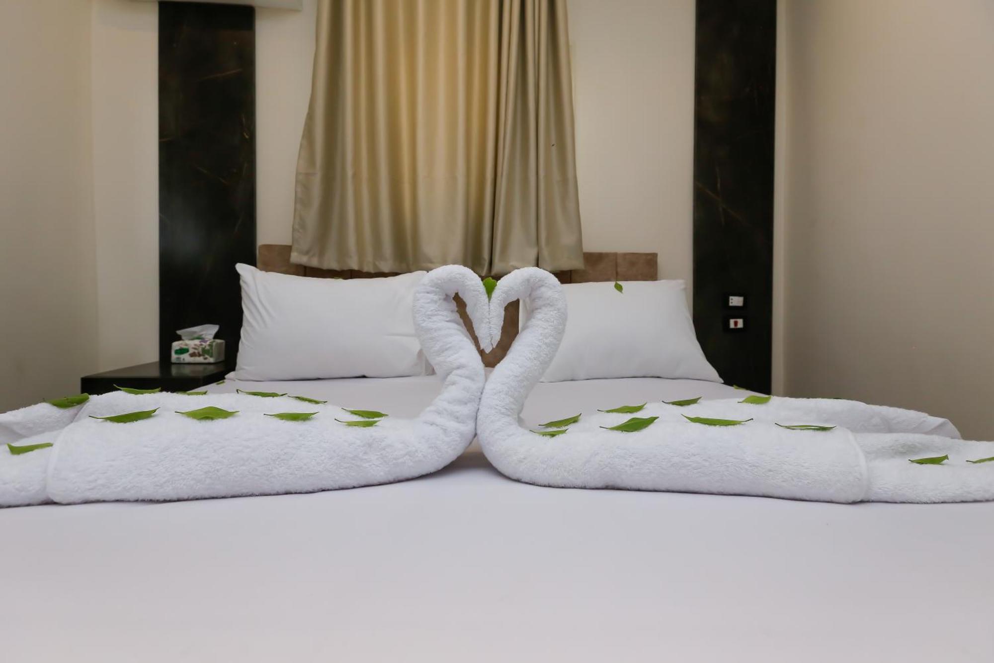Taj Pyramids View Inn Kafrat al Jabal Екстер'єр фото