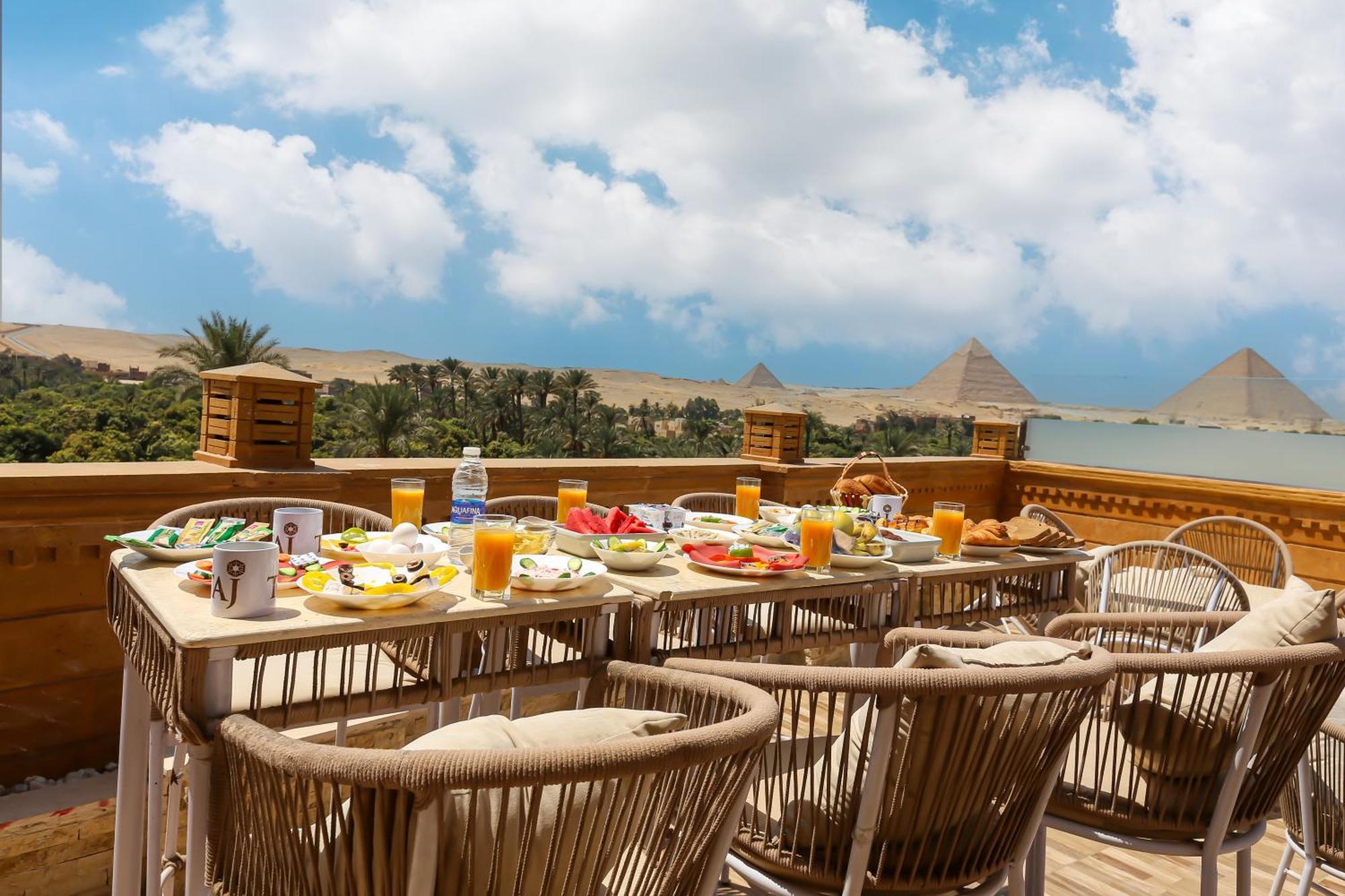 Taj Pyramids View Inn Kafrat al Jabal Екстер'єр фото